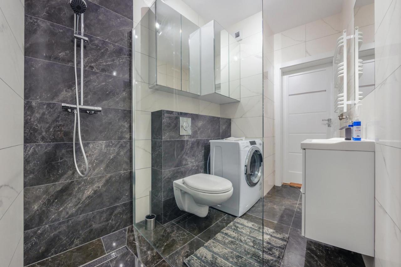 Apartamenty Sun & Snow Spektrum Gdaňsk Exteriér fotografie